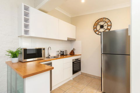 Ultimo 1 Bedroom House With Parking - Nice And Quiet - Accommodation Yamba 3