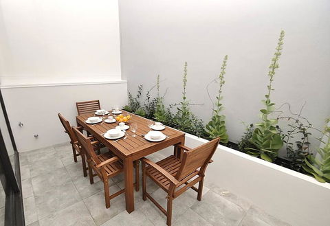 Ultimo Self-Contained One-Bedroom Apartments - Accommodation Yamba 3