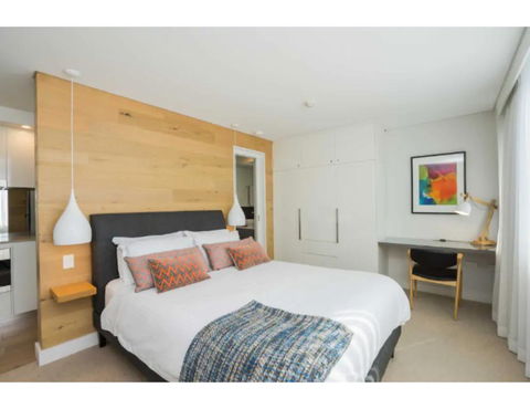 Ultrachic Executive Beach Apartment - Accommodation Yamba 3