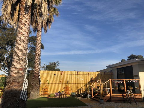 Unique Quiet Bungalow Little Bali Geelong - Accommodation Yamba 0