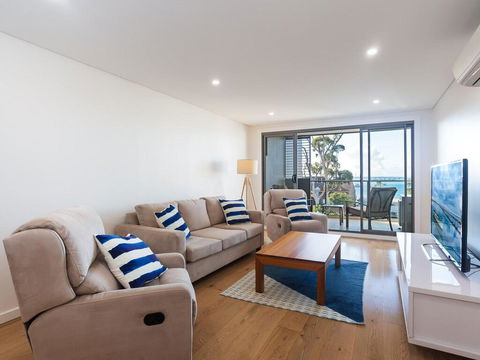 Unit 301 'The Shoal' 6-8 Bullecourt Street - Air Con, Walking To Local Shops & Beach - Accommodation Yamba 2