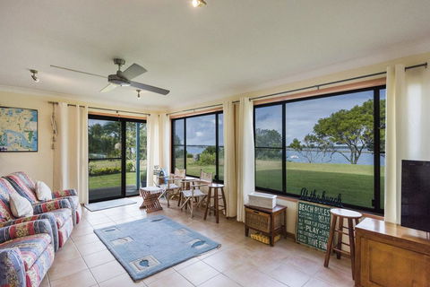 Unit 4 Orana - Accommodation Yamba 1