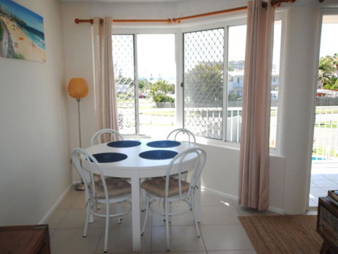 Unit 6 'mainsail Apartments' Free Wifi! - Accommodation Yamba 3
