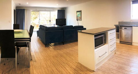 Unit 8 - Boardwalk - Accommodation Yamba 2