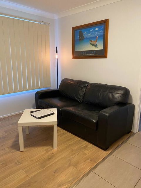 Upper Hunter Annex - Accommodation Yamba 3