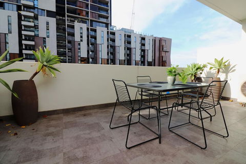 Urban Eden - Pets, Parking, Balcony, Chapel St 260m - Accommodation Yamba 3