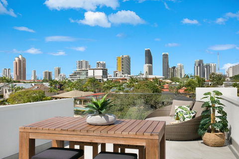 Urban Oasis - Accommodation Yamba 0