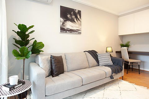 Urban Rest - Elizabeth St - Accommodation Yamba 1