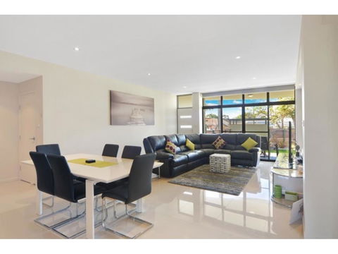 Utopia Apartment - Accommodation Yamba 1