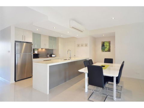 Utopia Apartment - Accommodation Yamba 0