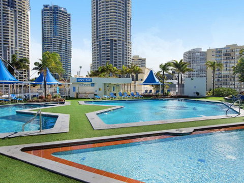 View - In Heart Of Surfers Paradise - Accommodation Yamba 1