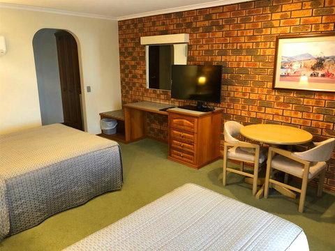 Victoriana Motor Inn - Accommodation Yamba 2