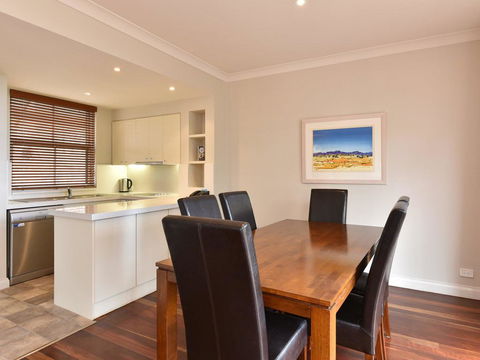 Villa 2br Nebbiolo Resort Condo Located Within Cypress Lakes Resort (nothing Is More Central) - Accommodation Yamba 3