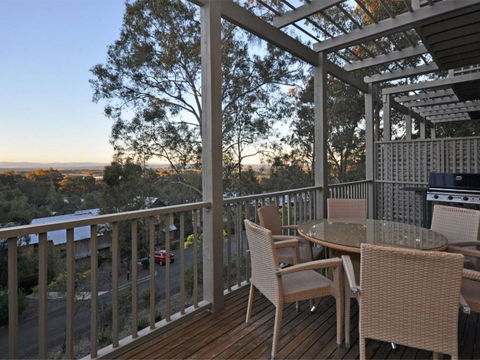 Villa 3br Bordeaux Resort Condo Located Within Cypress Lakes Resort (nothing Is More Central) - Accommodation Yamba 0