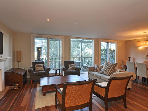 Villa 3br Vista Resort Condo Located Within Cypress Lakes Resort (nothing Is More Central) - Accommodation Yamba 0