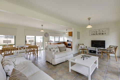 Villa De Mer At Phillip Island - Accommodation Yamba 0