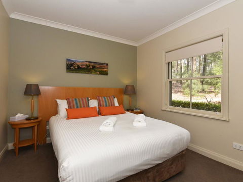 Villa Executive 2br Sangiovese Resort Condo Located Within Cypress Lakes Resort (nothing Is More Central) - Accommodation Yamba 3