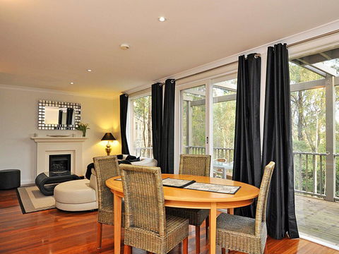 Villa Executive 2br Valley Views Resort Condo Located Within Cypress Lakes Resort (nothing Is More Central) - Accommodation Yamba 0