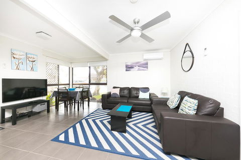 Villa Forster - 1/14-16 Robert Street, Forster - Accommodation Yamba 1