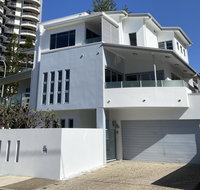Villa Garfield Surfers Paradise - Accommodation Yamba
