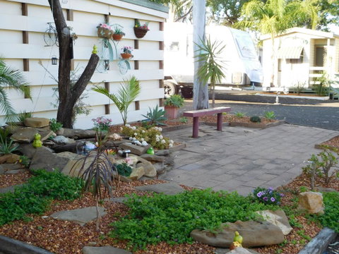 Villa Holiday Park - Accommodation Yamba 0