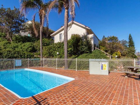 Villa Manyana 09 - Accommodation Yamba 1