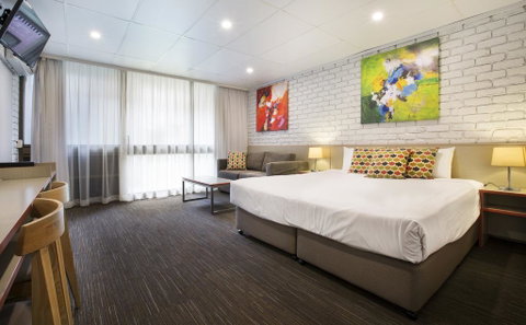 Villa Noosa Hotel - Accommodation Yamba 1