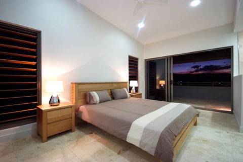 Villa One On Murphy - Luxury Holiday Villa - Accommodation Yamba 2
