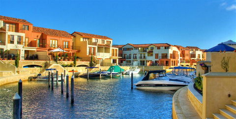 Villa Port Grimaud On Bouvard Island - Accommodation Yamba 0