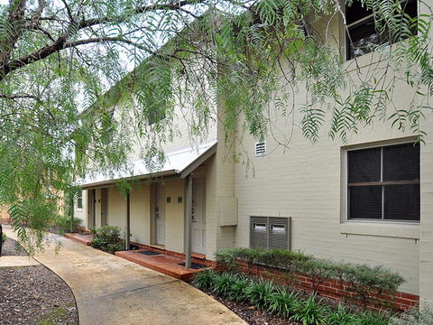 Villa Spa Executive 1br Pinot Resort Condo Located Within Cypress Lakes Resort (nothing Is More Central) - Accommodation Yamba 3