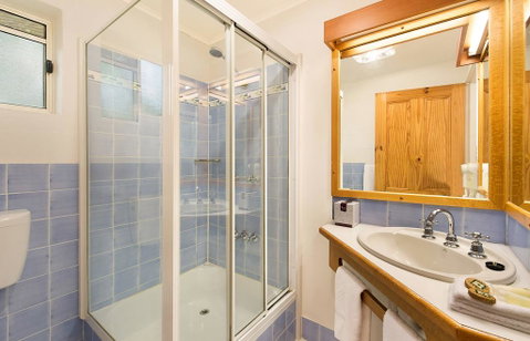 Vineyard Cottages - Accommodation Yamba 2