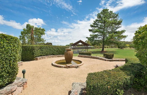 Vineyard Cottages - Accommodation Yamba 1