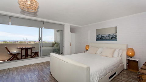 Vista Fremantle - Apartment With A View - Accommodation Yamba 1