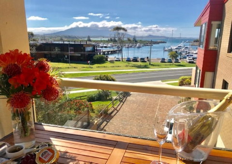 Vista Marina Penthouse #6 - Accommodation Yamba 0