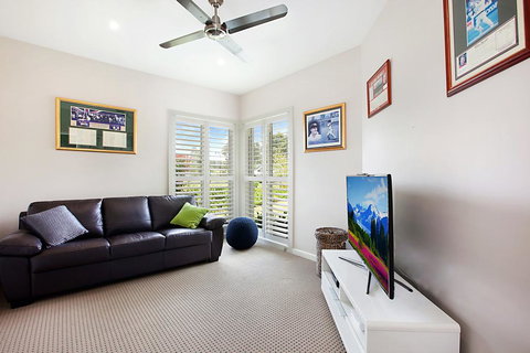 Vista One - Accommodation Yamba 2