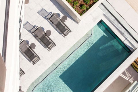Vue Broadbeach - Accommodation Yamba 0