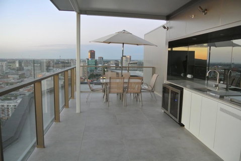 VUE Penthouse On King William - Accommodation Yamba 0