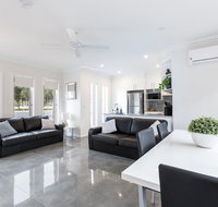 Wagga Apartments 1 - Accommodation Yamba