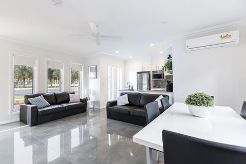 Wagga Apartments #1 - Accommodation Yamba 0