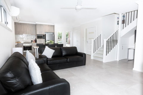 Wagga Apartments #5 - Accommodation Yamba 0
