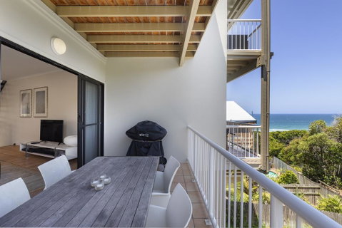 Wake Up To Ocean Views In Stylish Comfort - Accommodation Yamba 3