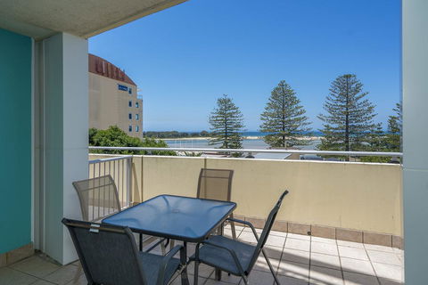 Waldorf, Unit 409 - The Entrance, NSW - Accommodation Yamba 0