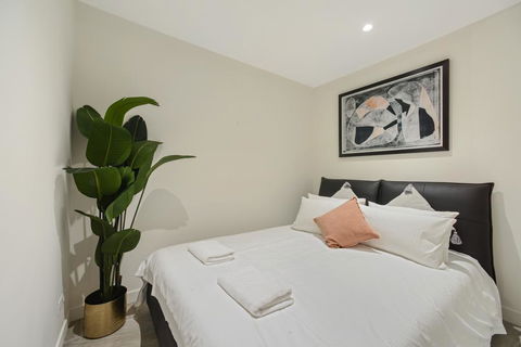 Walking To Darling Harbour, ICC,QVB, Shopping Mall - Accommodation Yamba 1