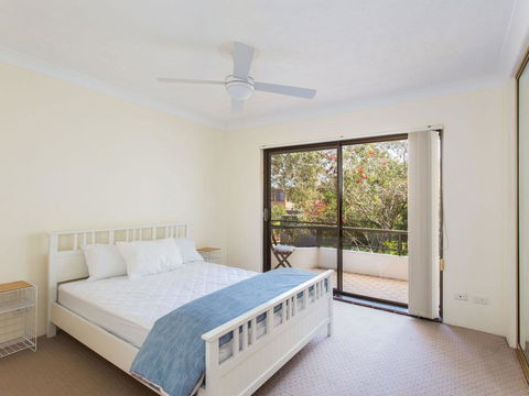 Wallis Court 5 - Accommodation Yamba 3