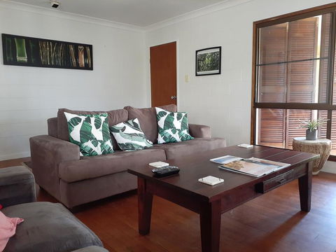Wandering Palms - Accommodation Yamba 3