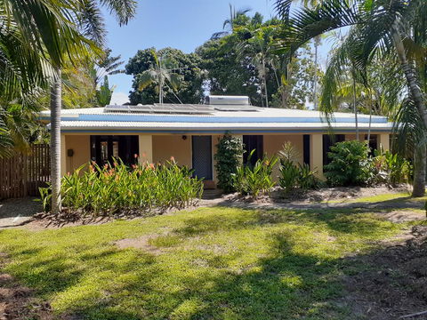 Wandering Palms - Accommodation Yamba 0