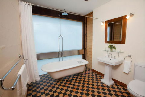 Wandin Valley Estate - Accommodation Yamba 2