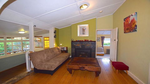Waragil Cottage - Original Settler's Home - Accommodation Yamba 3
