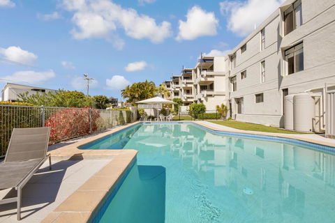 Warroo15 - Accommodation Yamba 1
