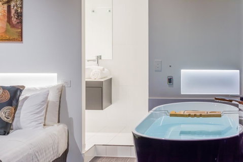 Waterfall Springs Retreat - Accommodation Yamba 0